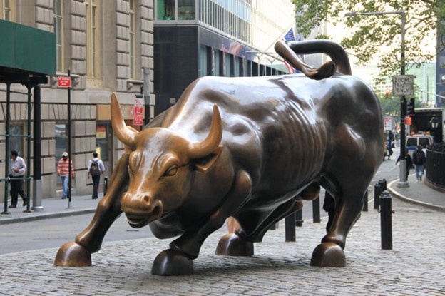 Estatua de Bronce Toro de la F - Home Office Marketing reseña y precio